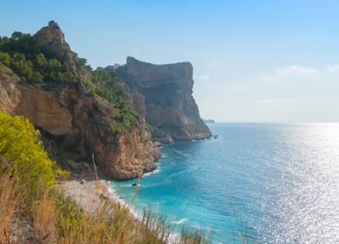Conoce la cueva de los peces en Benitatxell