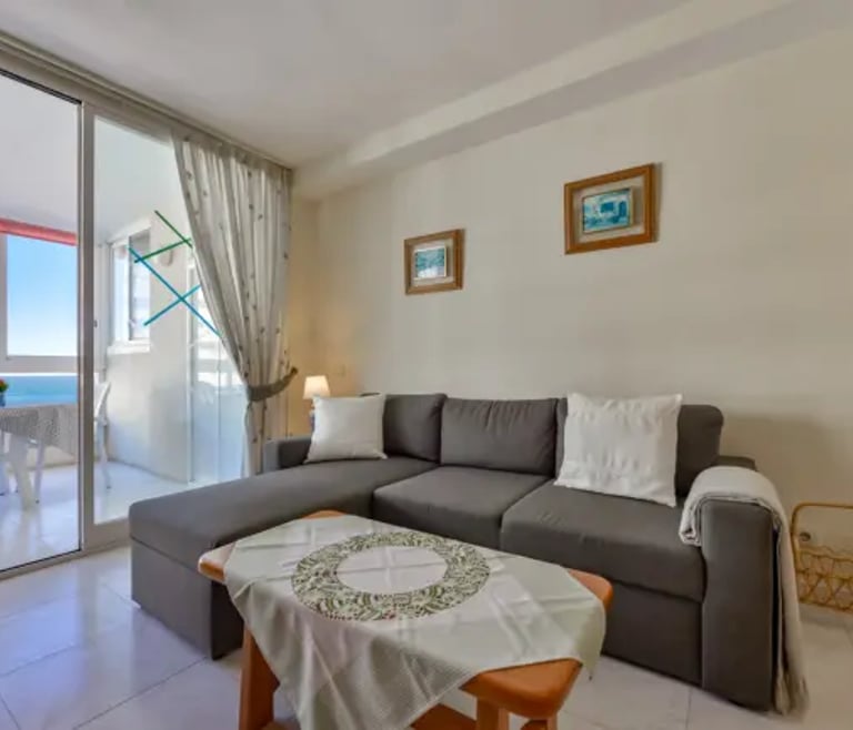 Alquiler de apartamento en Calpe APOLO XI con piscina. en Calpe