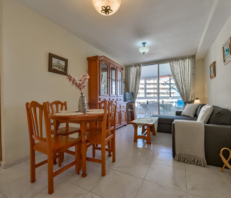 Appartement à louer à Calpe APOLO XI avec piscine. à Calpe / Calp - Salle à manger