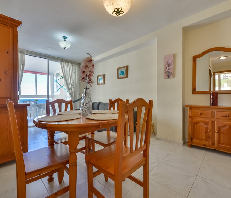Appartement à louer à Calpe APOLO XI avec piscine. à Calpe / Calp - Salle à manger