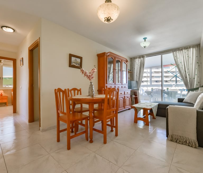 Appartement à louer à Calpe APOLO XI avec piscine. à Calpe / Calp - Salle à manger