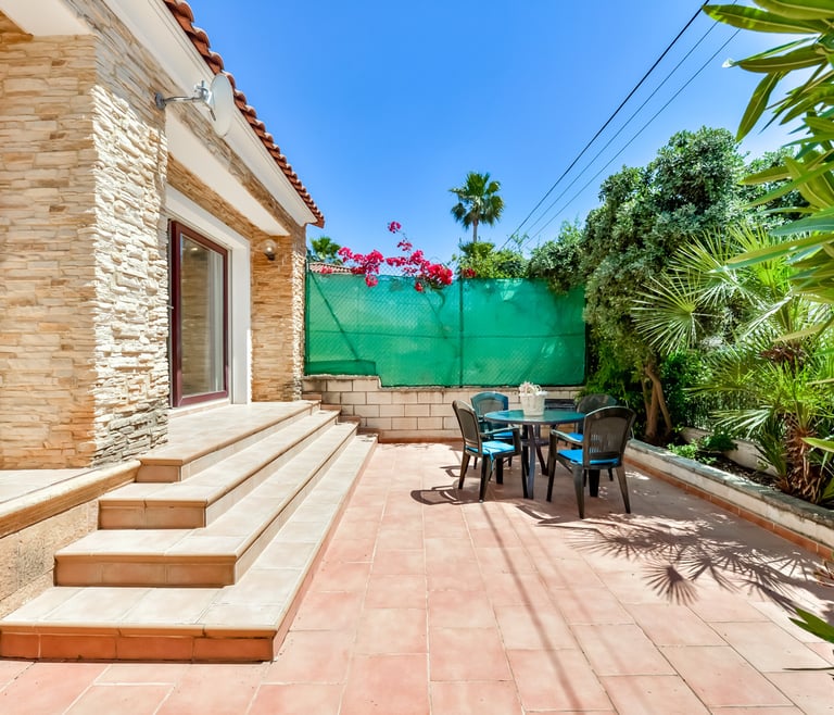 Villa te huur in Calpe CHIRLA en Calpe - Terras