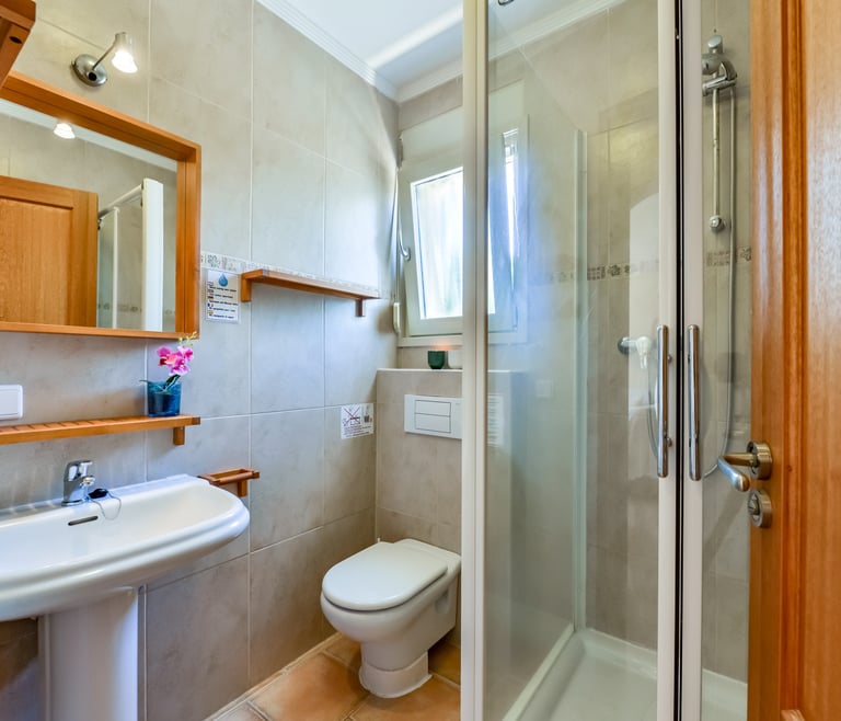 Villa te huur in Calpe CHIRLA en Calpe - Badkamer