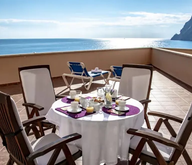 TRAMONTANA,apartamento tramontana Calpe en primera linea. wifi gratis en Calpe
