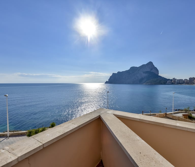 TRAMONTANA,apartamento tramontana Calpe en primera linea. wifi gratis en Calpe - Otros