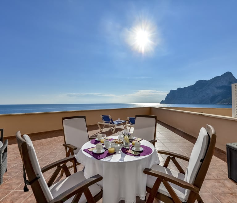 TRAMONTANA,apartamento tramontana Calpe en primera linea. wifi gratis en Calpe
