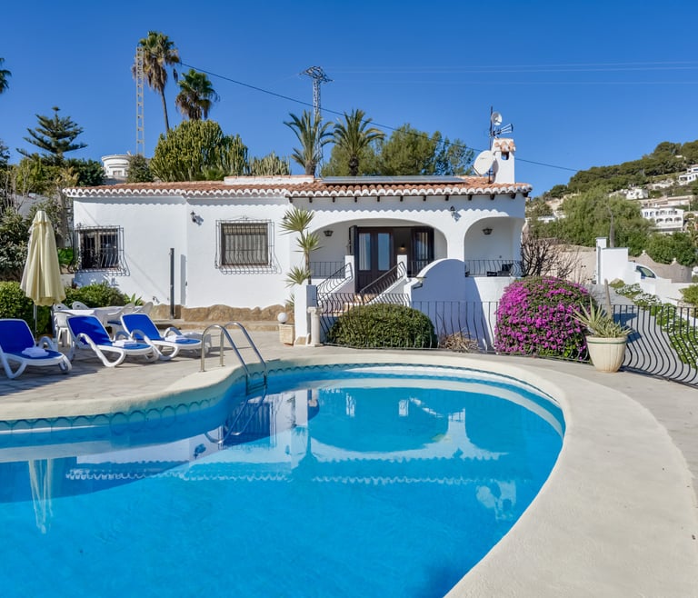 Villa à louer à Moraira ROUILLON à Moraira - Piscine