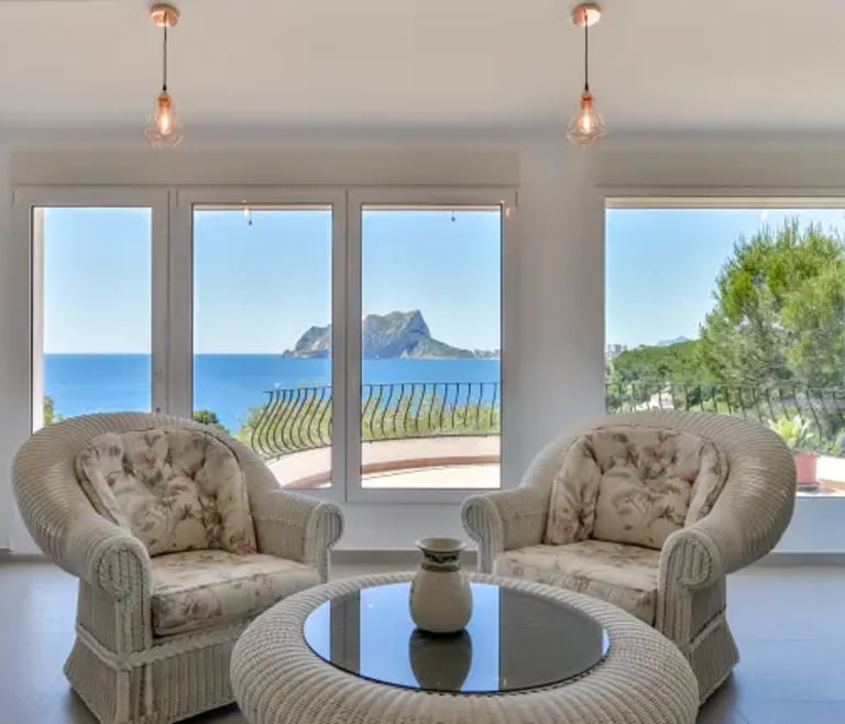 Alquiler de villa en Benissa ARC para 12, piscina privada y vistas al mar en Benissa