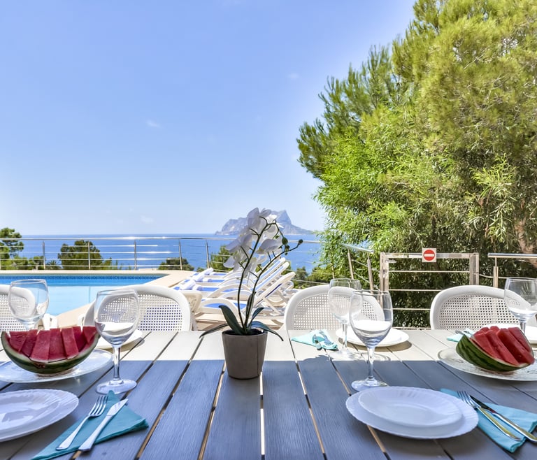 Alquiler de villa en Benissa ARC para 12, piscina privada y vistas al mar en Benissa - Terraza