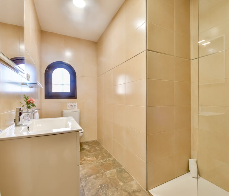 Villa te huur in Calpe ARCADIEN  en Calpe - Badkamer