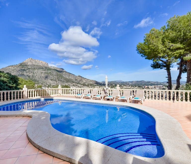 Villa te huur in Calpe ARCADIEN  en Calpe - Zwembad