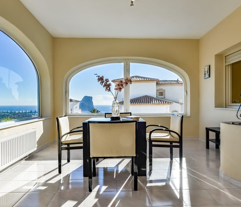 Villa te huur in Calpe CUCARRES en Calpe - Eetkamer