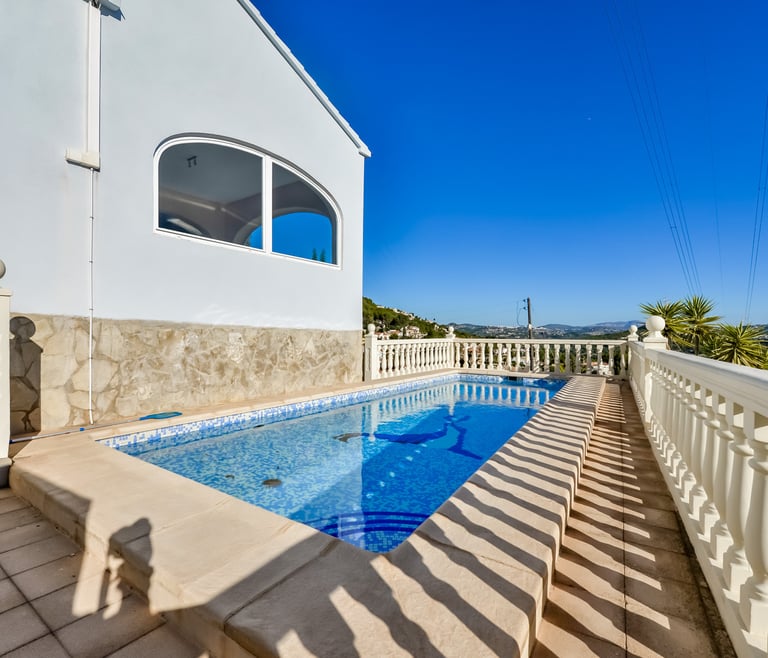 Villa te huur in Calpe CUCARRES en Calpe - Zwembad
