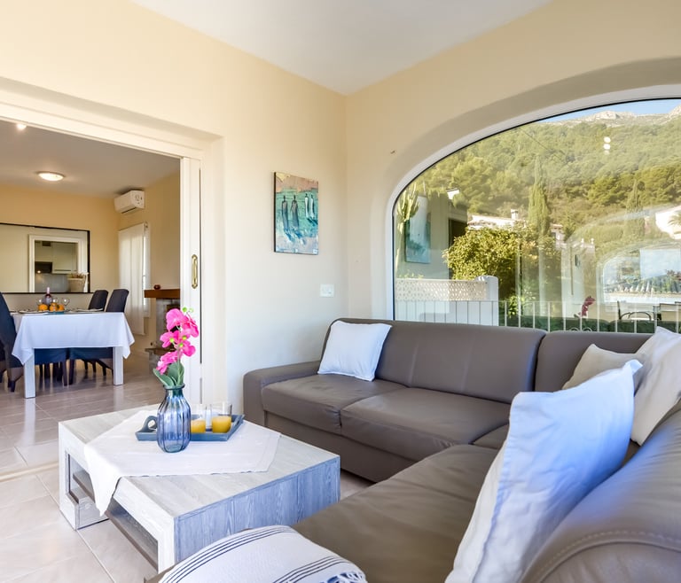 Villa te huur in Calpe CUCARRES en Calpe - Eetkamer