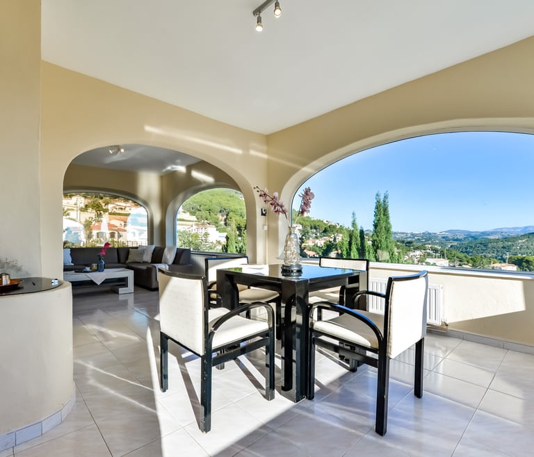Villa te huur in Calpe CUCARRES en Calpe - Eetkamer
