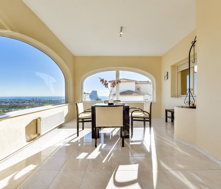 Villa te huur in Calpe CUCARRES en Calpe - Eetkamer