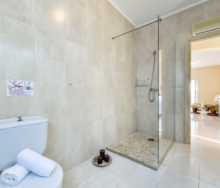 Villa te huur in Calpe CUCARRES en Calpe - Badkamer