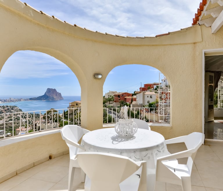 TANGO, villa in Calp-Maryvilla voor 8 personen en Calpe - Terras