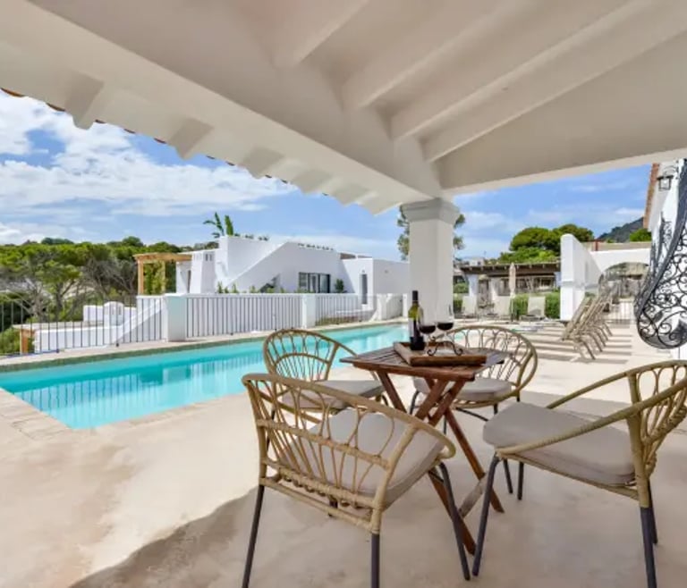 Villa for rent in El Portet de Moraira, SAN VICENTE, 50 mts from the water and private pool. in Moraira