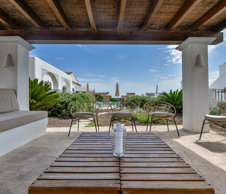 Villa à louer à El Portet de Moraira, SAN VICENTE, 50 mts de l'eau et piscine privée. à Moraira - Terrasse