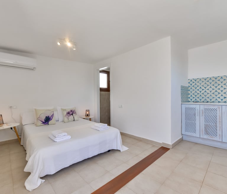 Villa à louer à El Portet de Moraira, SAN VICENTE, 50 mts de l'eau et piscine privée. à Moraira - Autres