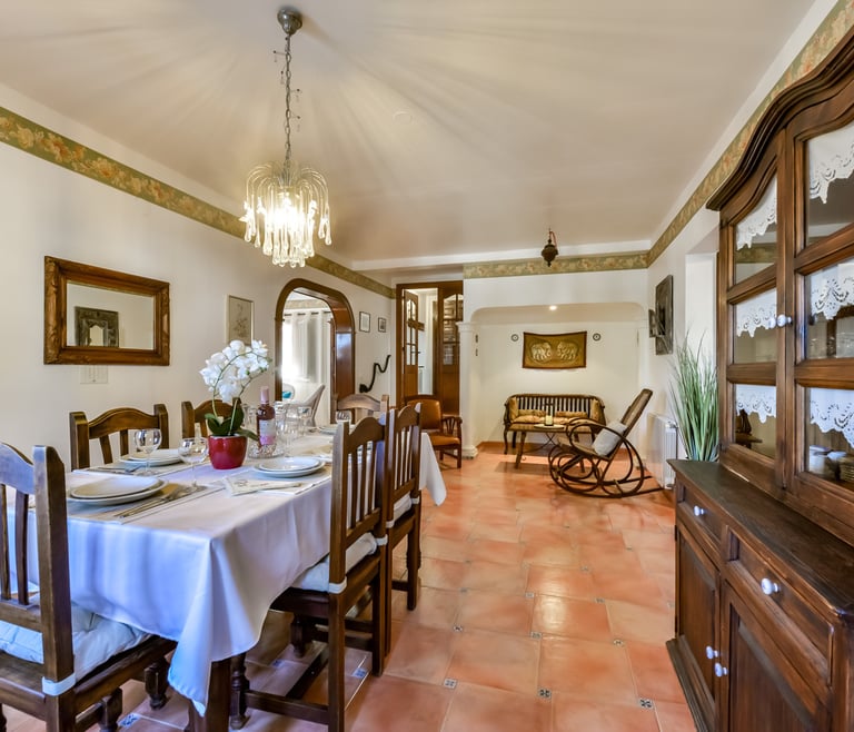  Villa te huur in Benissa, PETRA en Benissa - Eetkamer