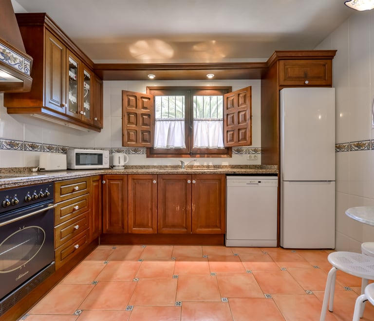  Villa te huur in Benissa, PETRA en Benissa - Overige
