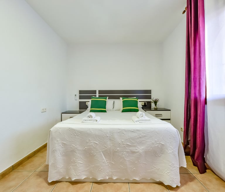 MOUNA,bonita villa en Calpe para 6 pax, piscina privada y wifi gratis en Calpe - Habitaciones