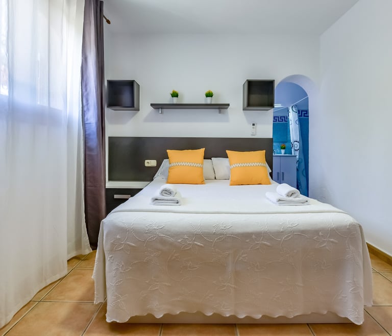 MOUNA,bonita villa en Calpe para 6 pax, piscina privada y wifi gratis en Calpe - Habitaciones