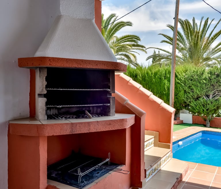 MOUNA,bonita villa en Calpe para 6 pax, piscina privada y wifi gratis en Calpe - Terraza