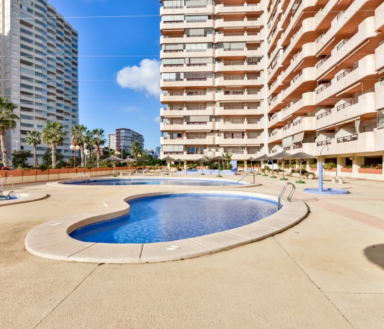 ZAFIRO,apartamentos Zafiro para 6 pax en la playa Levante,Calpe wifi gratis. en Calpe - Otros