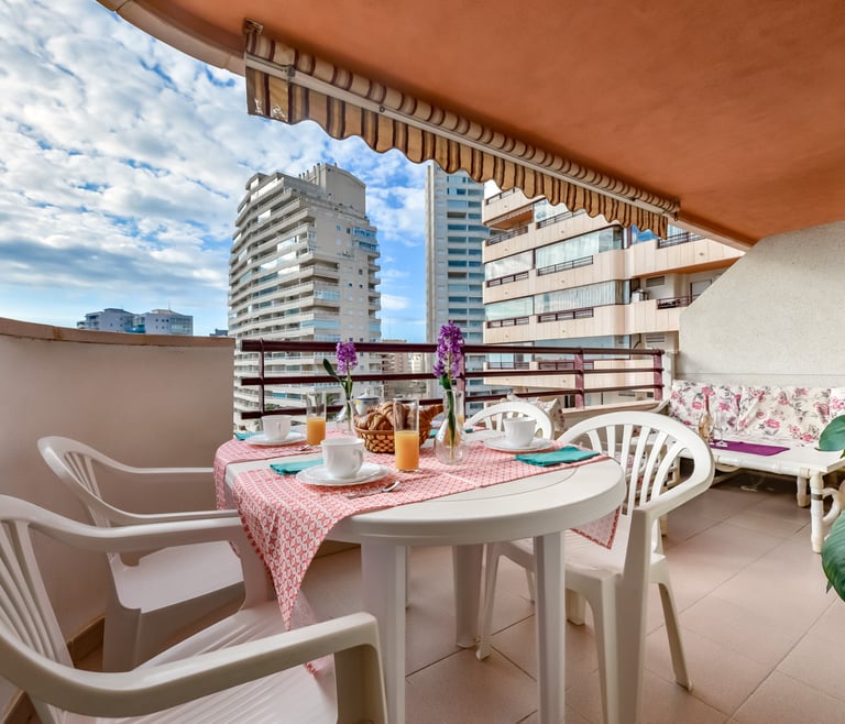 ZAFIRO,apartamentos Zafiro para 6 pax en la playa Levante,Calpe wifi gratis. en Calpe - Otros