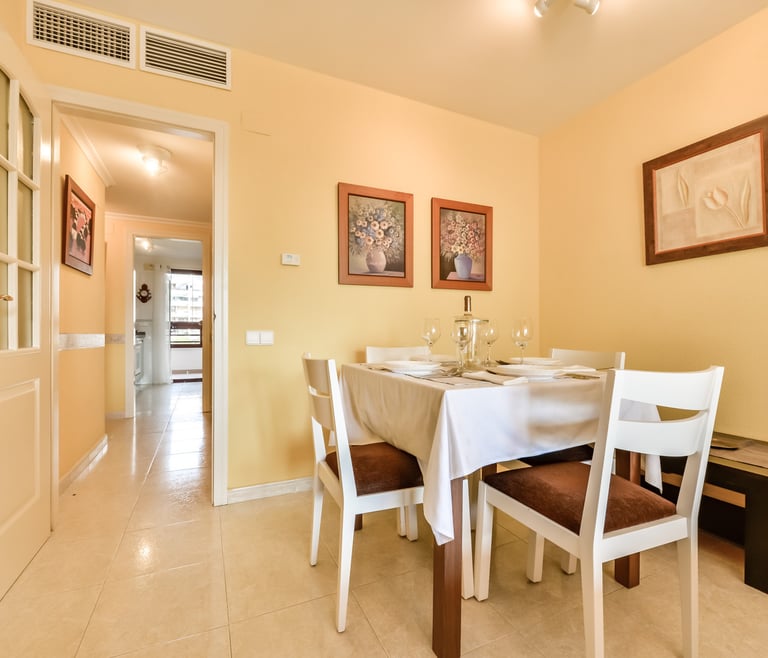 ZAFIRO,apartamentos Zafiro para 6 pax en la playa Levante,Calpe wifi gratis. en Calpe - Otros