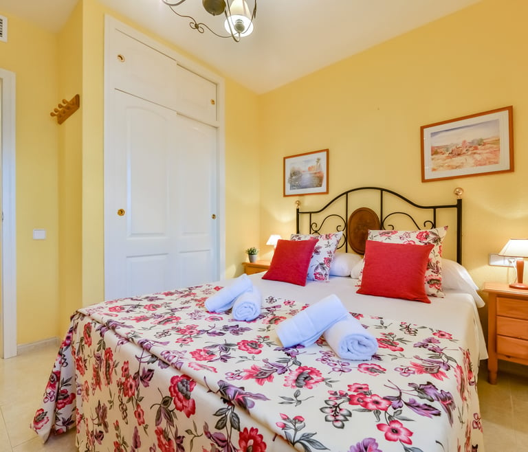 ZAFIRO,apartamentos Zafiro para 6 pax en la playa Levante,Calpe wifi gratis. en Calpe - Otros