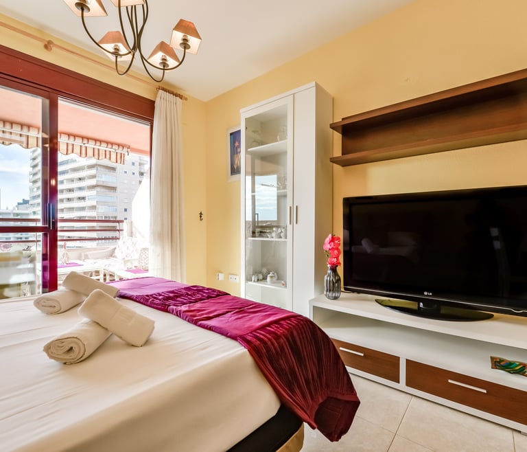 ZAFIRO,apartamentos Zafiro para 6 pax en la playa Levante,Calpe wifi gratis. en Calpe - Otros