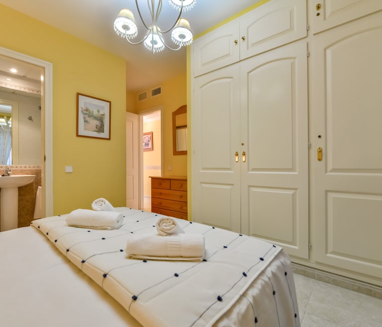 ZAFIRO,apartamentos Zafiro para 6 pax en la playa Levante,Calpe wifi gratis. en Calpe - Otros
