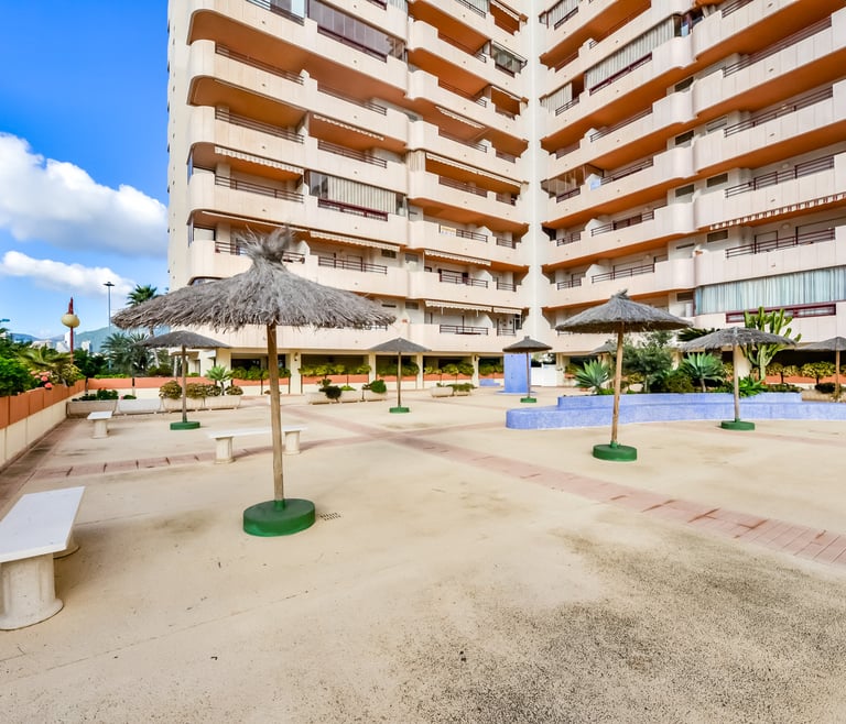 ZAFIRO,apartamentos Zafiro para 6 pax en la playa Levante,Calpe wifi gratis. en Calpe - Otros