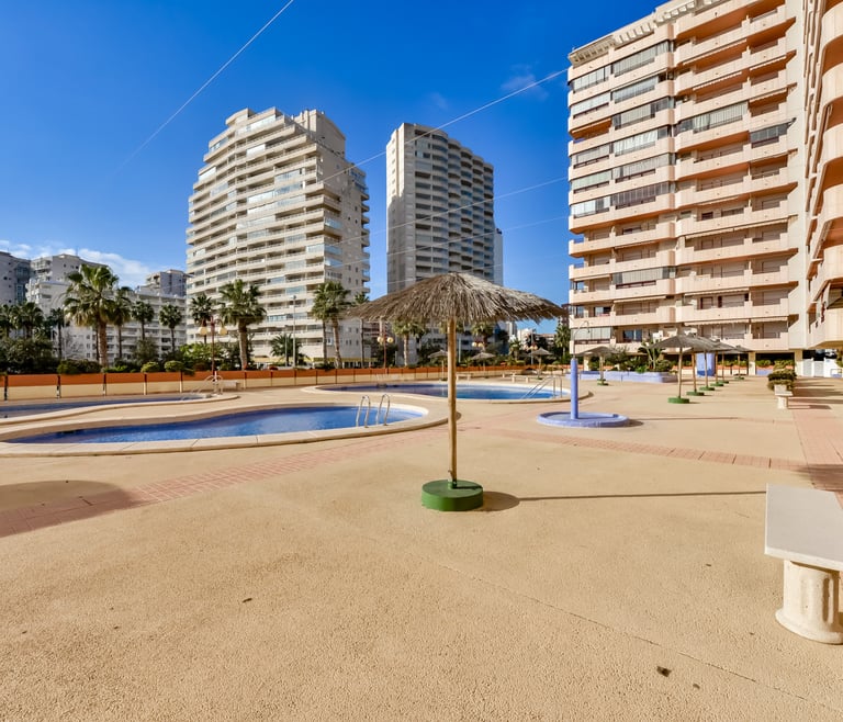 ZAFIRO,apartamentos Zafiro para 6 pax en la playa Levante,Calpe wifi gratis. en Calpe - Otros