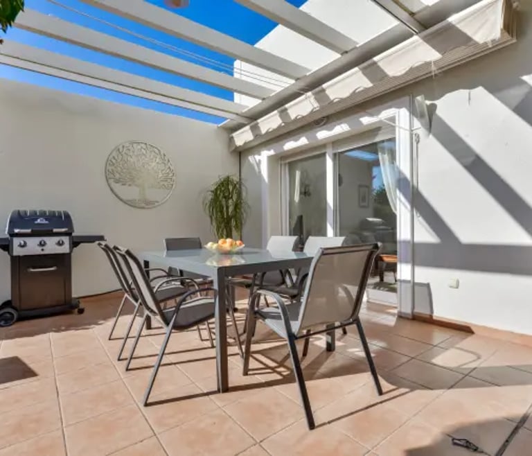 Bungalow te huur in Calpe, MARGARET en Calpe