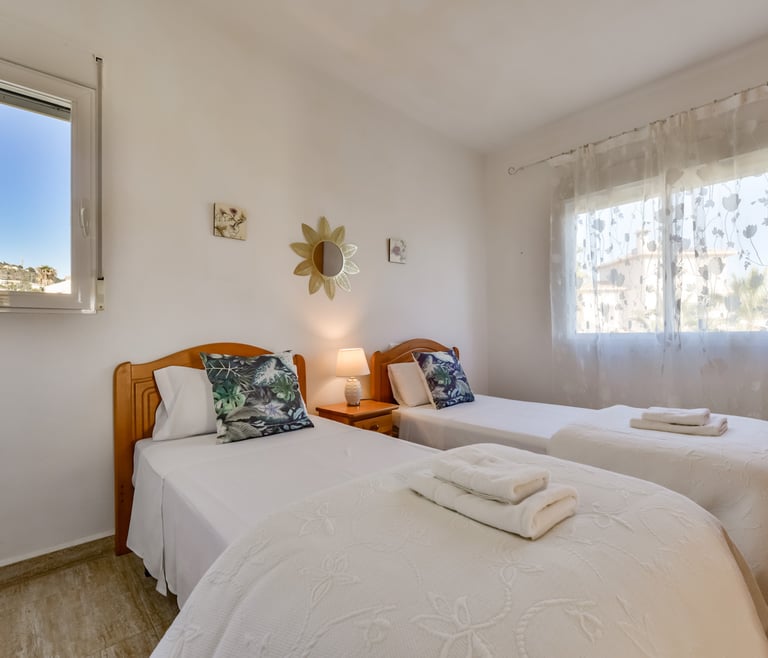 Alquiler de bungalow en Calpe, MARGARET en Calpe - Habitaciones