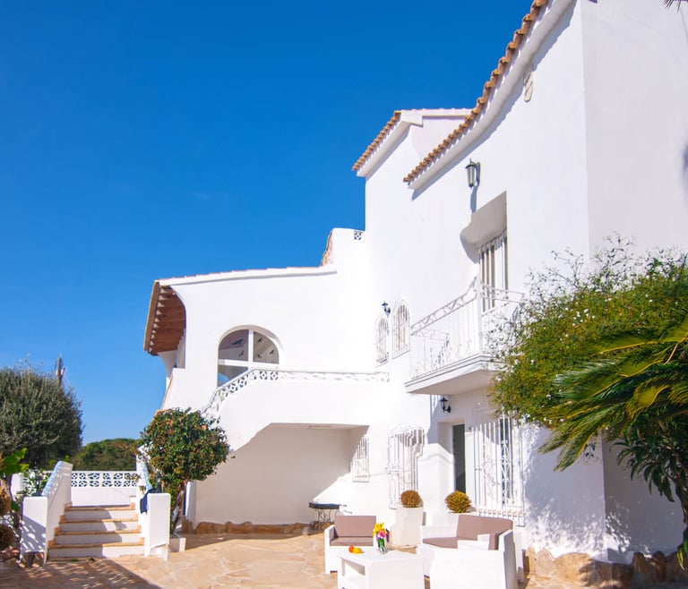 Alquiler de villa en Calpe BELVIC, piscina privada 4 pax en Calpe - Frontal