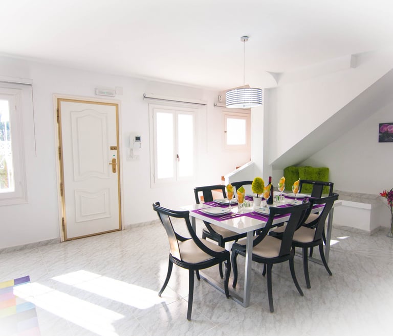Alquiler de villa en Calpe BELVIC, piscina privada 4 pax en Calpe - Comedor