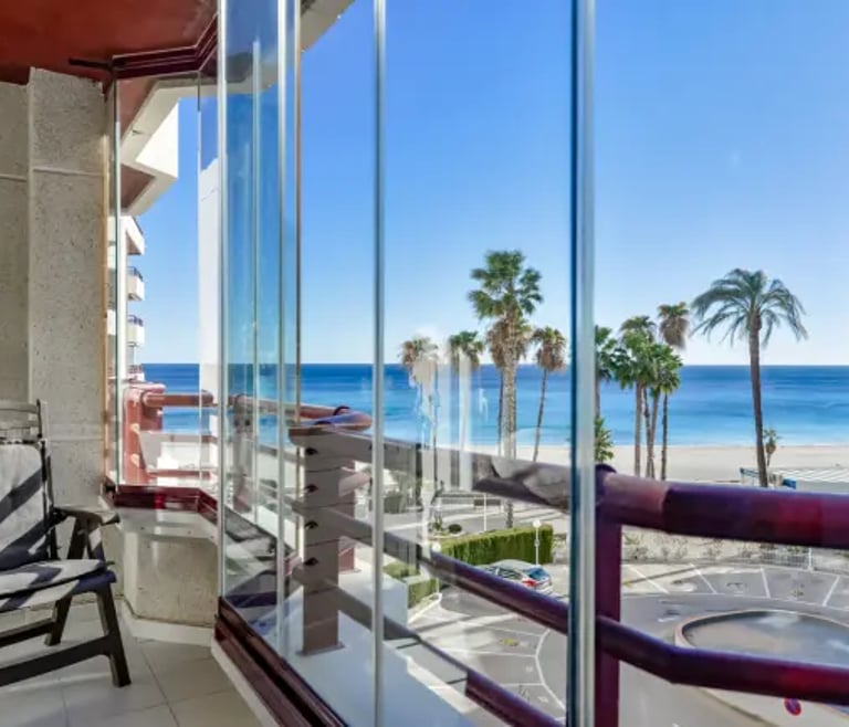 TOPACIO IV,apartamentos Topacio Calpe en la playa Levante. en Calpe