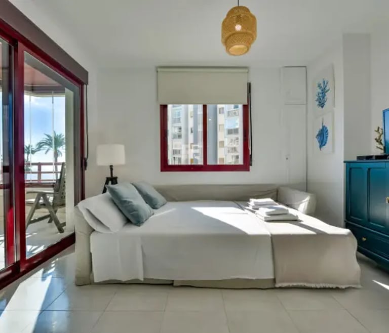 TOPACIO IV,apartamentos Topacio Calpe en la playa Levante. en Calpe
