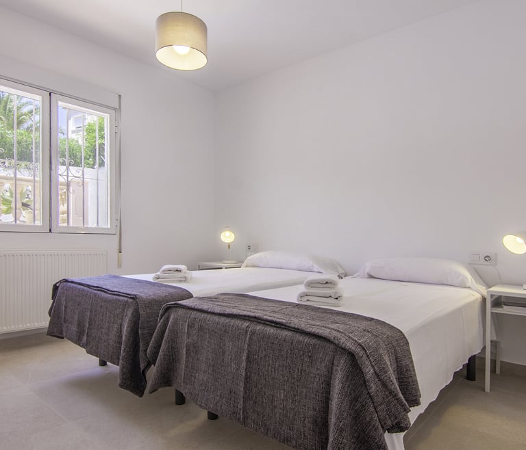 SIMPSON, villa en Benissa para 6 pax con piscina privada. wifi gratuito en Benissa - Otros