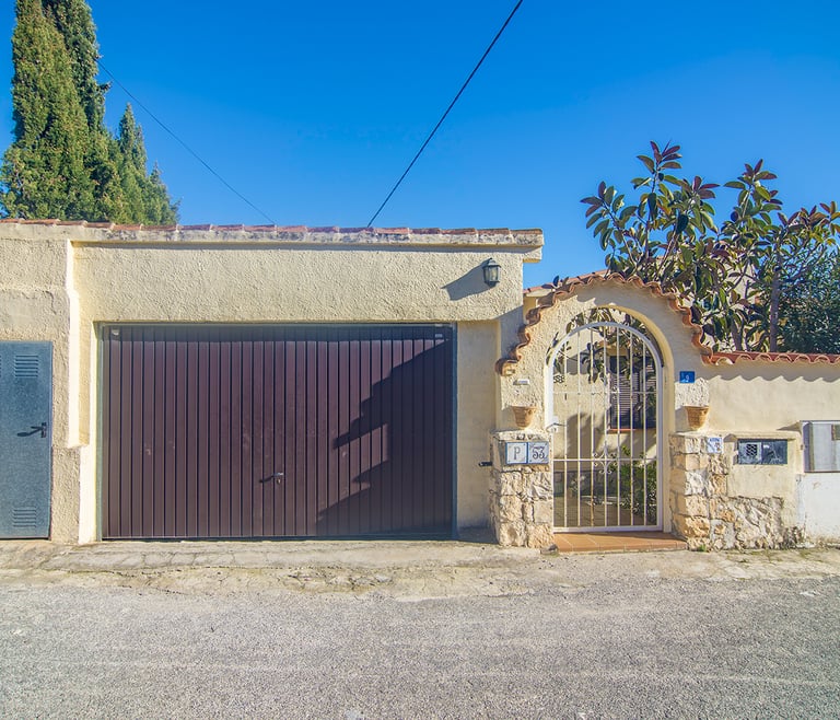Alquiler de villa JOSE MARIE en Benissa - Garaje