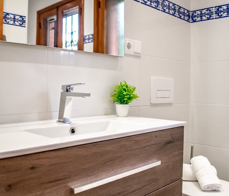 THOMAS, Bungalow para 6 personas con piscina,wifi gratis en Benissa - Baño