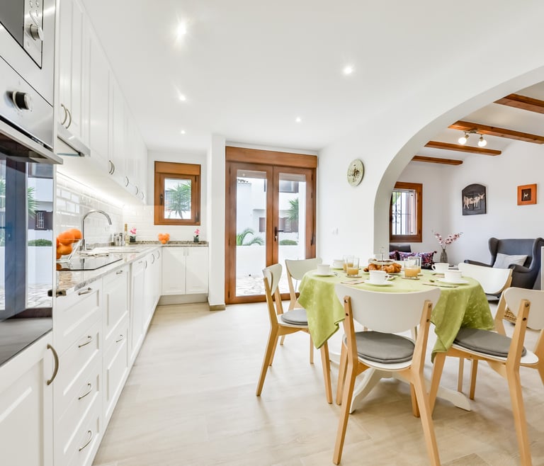 THOMAS, Bungalow para 6 personas con piscina,wifi gratis en Benissa