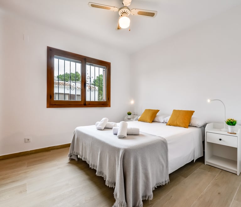 THOMAS, Bungalow para 6 personas con piscina,wifi gratis en Benissa - Habitaciones