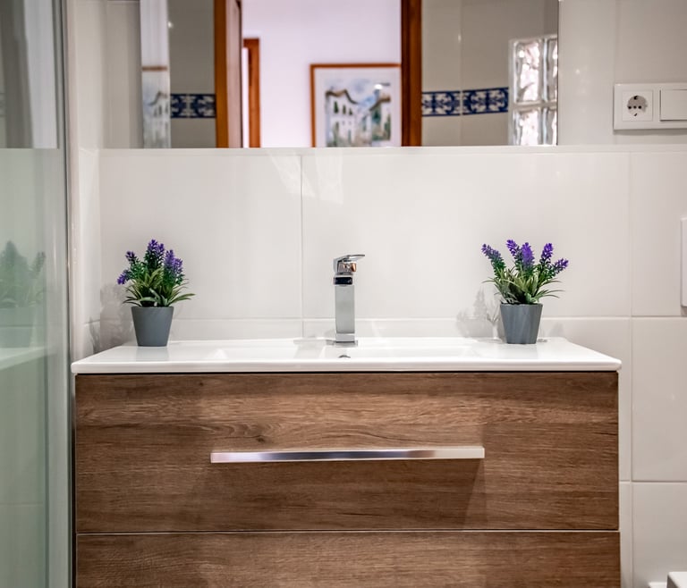 THOMAS, Bungalow para 6 personas con piscina,wifi gratis en Benissa - Baño